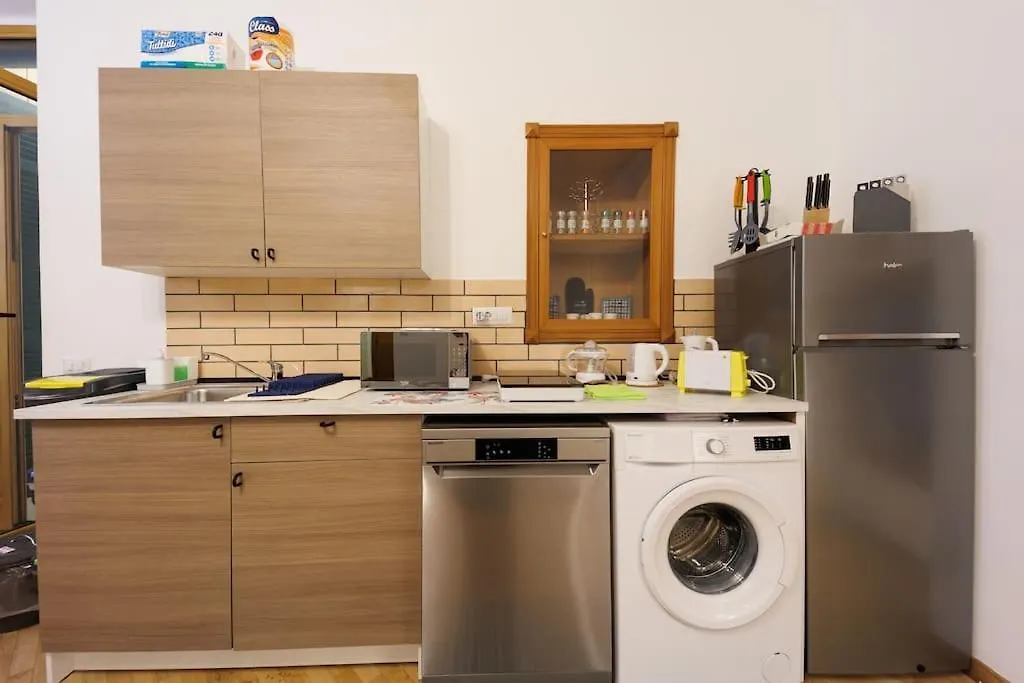 Dante Apartament For Group And Family By Housein나폴리 0*, 나폴리