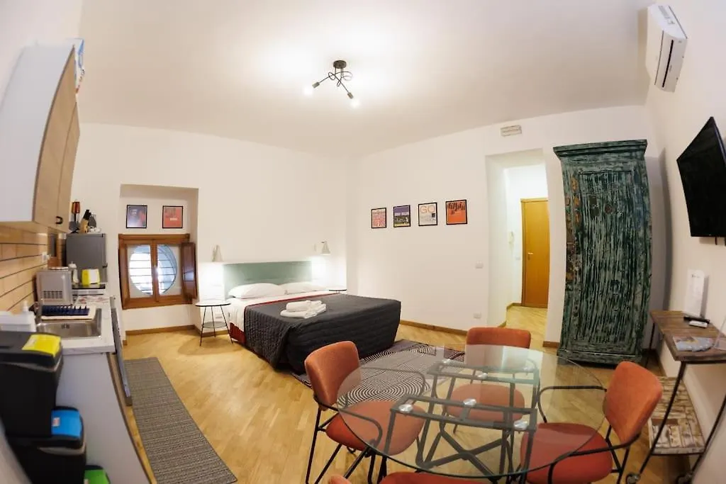 Apartment Dante Apartament For Group And Family By Houseinnaples